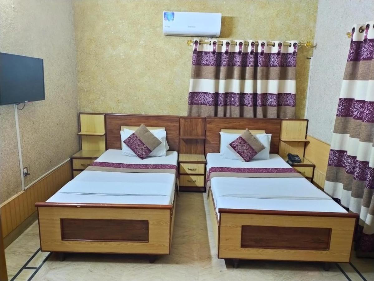 Karachi Motel 외부 사진