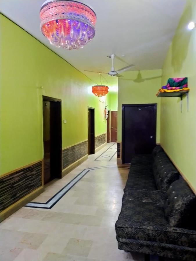 Karachi Motel 외부 사진